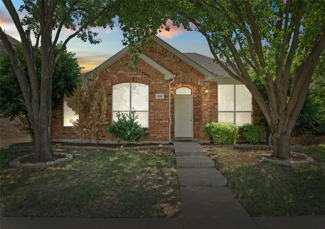 Photo 1 of Single family home for sale at 1526 Sugar Bush Trl, Allen, TX 75002 | MLS# 21386050 | Listing updated on 2026-10-04