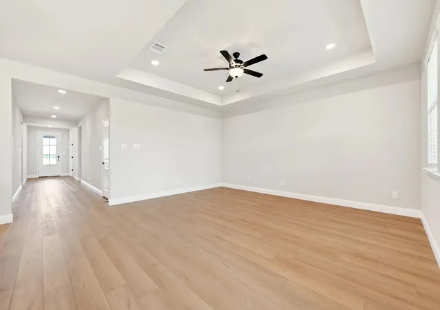 Photo 4 of Single family home for sale at 2811 Bridgepoint St, Crandall, TX 75114 | MLS# 21386062 | Listing updated on 2026-09-15