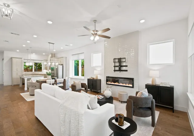 Photo 3 of Single family home for sale at 7129 Feather Crst Ln, North Richland Hills, TX 76182 | MLS# 21386000 | Listing updated on 2026-09-15