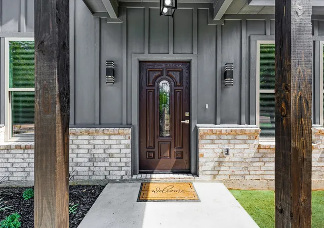 Photo 4 of Single family home for sale at 292 Harris Blvd, Malakoff, TX 75148 | MLS# 21386104 | Listing updated on 2026-09-15