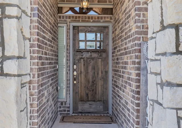 Photo 2 of Single family home for sale at 3919 Rose Hl Ct, Denison, TX 75020 | MLS# 21382369 | Listing updated on 2026-10-07