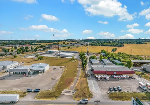 Photo 3 of Land for sale at Tbd Hwy 6 (commericial), Clifton, TX 76634 | MLS# 21386132 | Listing updated on 2026-10-05