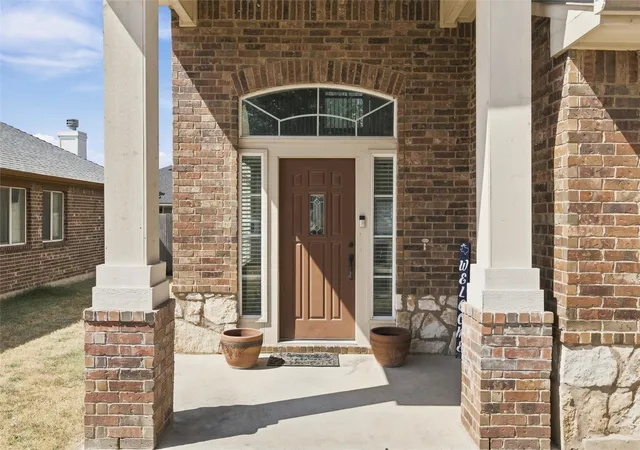 Photo 3 of Single family home for sale at 10245 Salem Way, Waco, TX 76708 | MLS# 21386172 | Listing updated on 2026-09-27