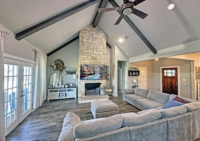 Photo 2 of Single family home for sale at 6003 Sunrise, Athens, TX 75752 | MLS# 21386217 | Listing updated on 2026-09-15
