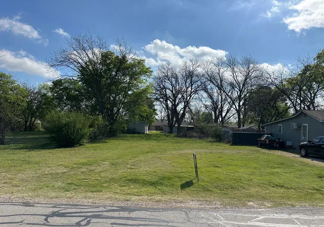 Photo 3 of Land for sale at 200 S Scott St, Burleson, TX 76028 | MLS# 21386223 | Listing updated on 2026-09-15