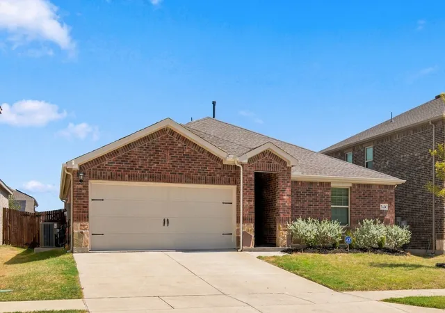 Photo 2 of Single family home for sale at 7424 Alfriston Pl, Mc Kinney, TX 75071 | MLS# 21386215 | Listing updated on 2026-09-30