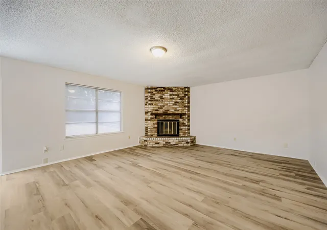 Photo 3 of Single family home for sale at 3332 Chalmette Ct, Forest Hill, TX 76140 | MLS# 21384436 | Listing updated on 2026-09-15