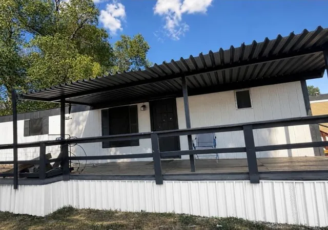 Photo 2 of Manufactured home for sale at 402 E Hwy 121 Trl, Lewisville, TX 75057 | MLS# 21378197 | Listing updated on 2026-09-15