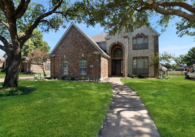 Photo 1 of Single family home for sale at 112 Dunford Dr, Rockwall, TX 75032 | MLS# 21382446 | Listing updated on 2026-10-02