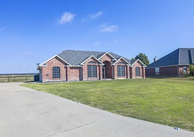 Photo 2 of Single family home for sale at 16422 Prairie Meadow, Forney, TX 75126 | MLS# 21386385 | Listing updated on 2026-09-15