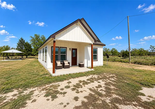 Photo 1 of Single family home for sale at 11124 Boren Rd, Wortham, TX 76693 | MLS# 21386316 | Listing updated on 2026-10-20