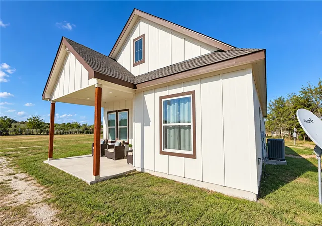 Photo 1 of Single family home for sale at 11124 Boren Rd, Wortham, TX 76693 | MLS# 21386316 | Listing updated on 2026-10-20
