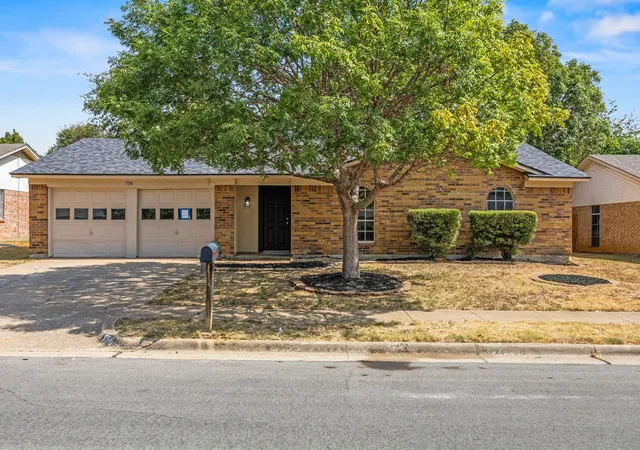 Photo 1 of Single family home for sale at 756 Nw Charlyne Dr, Burleson, TX 76028 | MLS# 21386247 | Listing updated on 2026-09-15