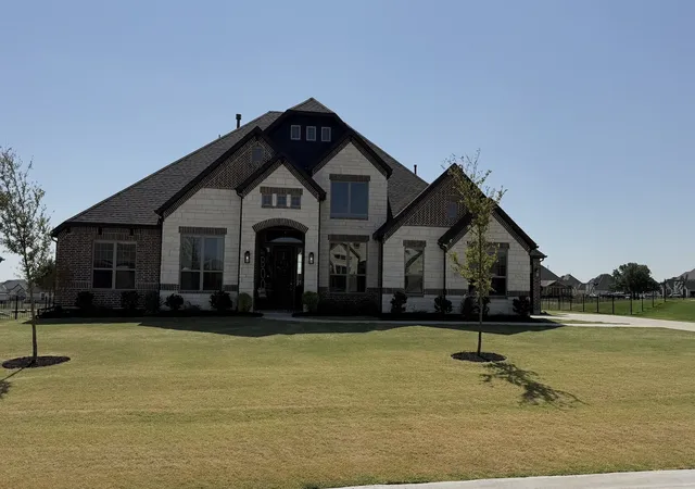 Photo 2 of Single family home for sale at 312 Bestowal Ln, Rockwall, TX 75032 | MLS# 21386085 | Listing updated on 2026-09-22