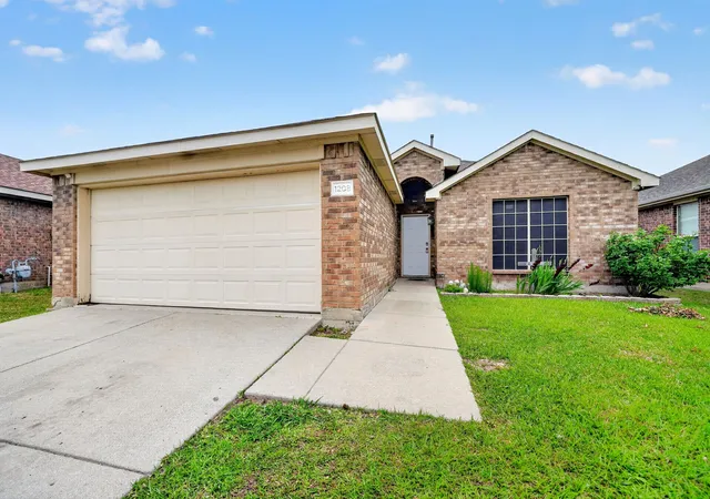 Photo 1 of Single family home for sale at 1208 Bent Tree Rd, Royse City, TX 75189 | MLS# 21386232 | Listing updated on 2026-09-15