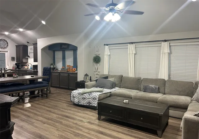 Photo 3 of Single family home for sale at 536 Graceful Pl, Lavon, TX 75166 | MLS# 21383250 | Listing updated on 2026-09-15
