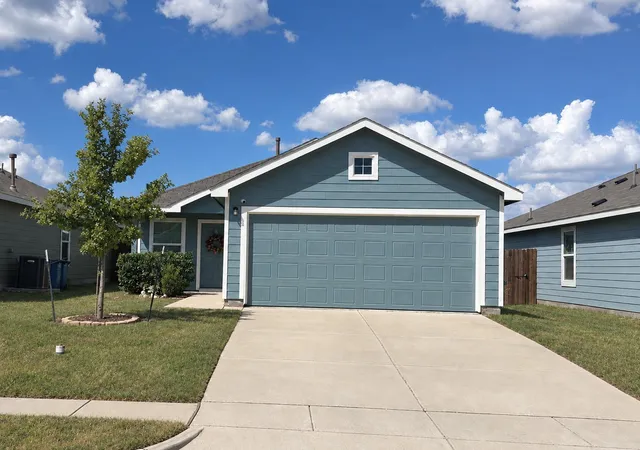 Photo 1 of Single family home for sale at 6230 Unbridled Dr, Forney, TX 75126 | MLS# 21383799 | Listing updated on 2026-10-03