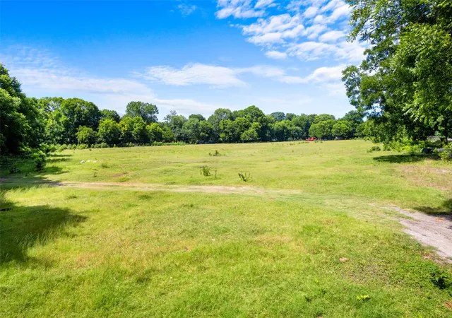 Photo 3 of Land for sale at 1213 S Houston School Rd, Lancaster, TX 75146 | MLS# 21386559 | Listing updated on 2026-09-15