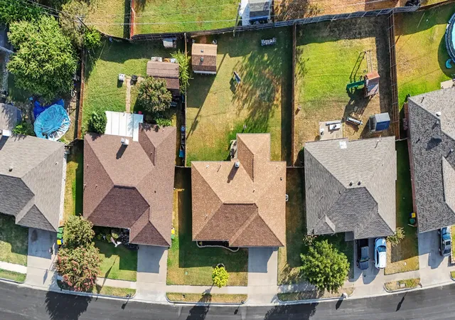 Photo 2 of Sale Pending at 7624 Maplehill Rd, Watauga, TX 76148 | MLS# 21386566 | Listing updated on 2026-09-28