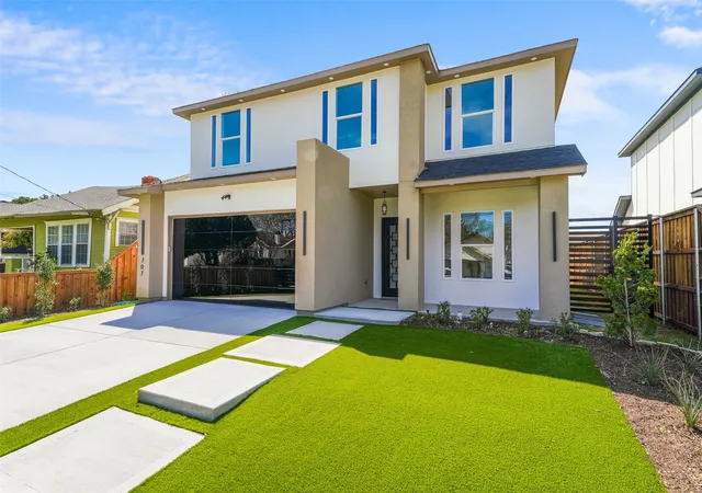 Photo 1 of Single family home for sale at 707 Buckalew St, Dallas, TX 75208 | MLS# 21386582 | Listing updated on 2026-09-15