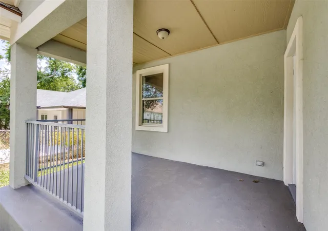 Photo 2 of Single family home for sale at 618 E Woodard St, Denison, TX 75021 | MLS# 21386500 | Listing updated on 2026-09-15
