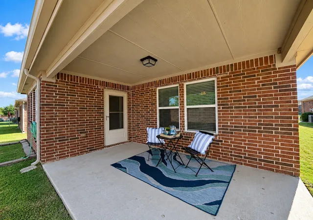 Photo 2 of Single family home for sale at 7601 Gulf Breeze Ln, Frisco, TX 75036 | MLS# 21379672 | Listing updated on 2026-09-15