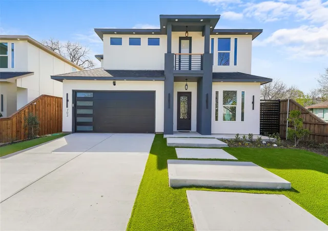Photo 1 of Single family home for sale at 703 Buckalew St, Dallas, TX 75208 | MLS# 21386627 | Listing updated on 2026-09-15