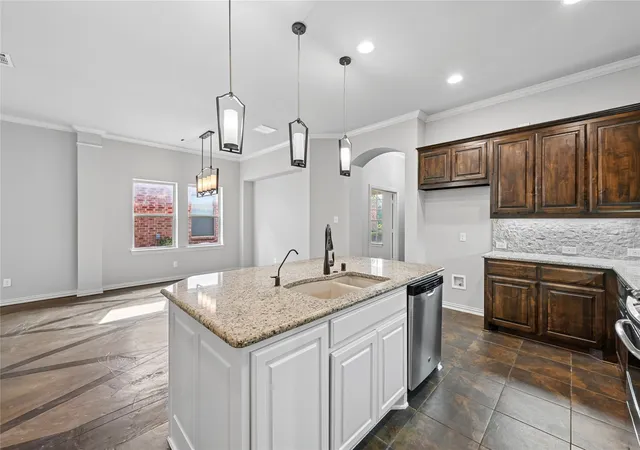 Photo 4 of Single family home for sale at 6918 Belteau Ln, Dallas, TX 75227 | MLS# 21386637 | Listing updated on 2026-09-15