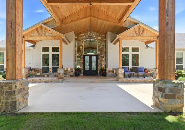 Photo 3 of House for sale at 1357 County Rd 3504, Bullard, TX 75757 | MLS# 21386694 | Listing updated on 2026-10-02