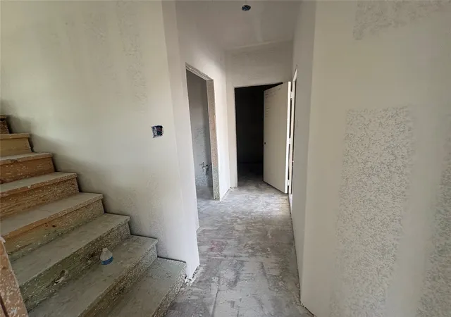 Photo 3 of Single family home for sale at 11125 Undae Ct, Lorena, TX 76655 | MLS# 21386736 | Listing updated on 2026-09-15
