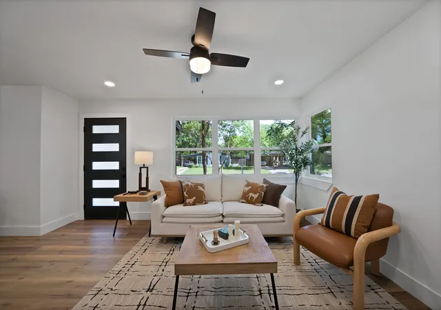 Photo 2 of Single family home for sale at 2926 Hillglenn Rd, Dallas, TX 75228 | MLS# 21386972 | Listing updated on 2026-10-21