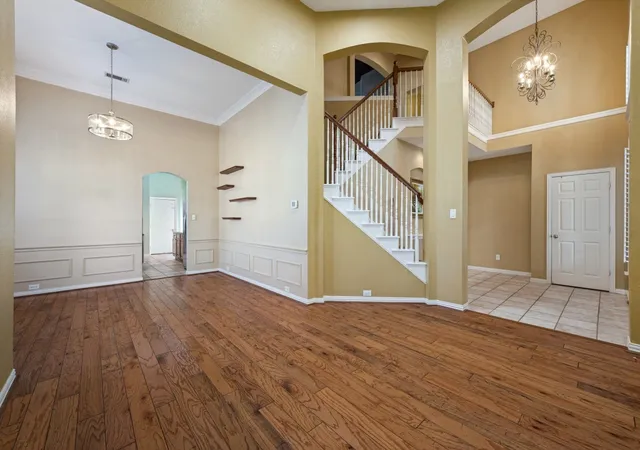 Photo 3 of Single family home for sale at 8508 High Meadows Dr, Plano, TX 75025 | MLS# 21389381 | Listing updated on 2026-10-21