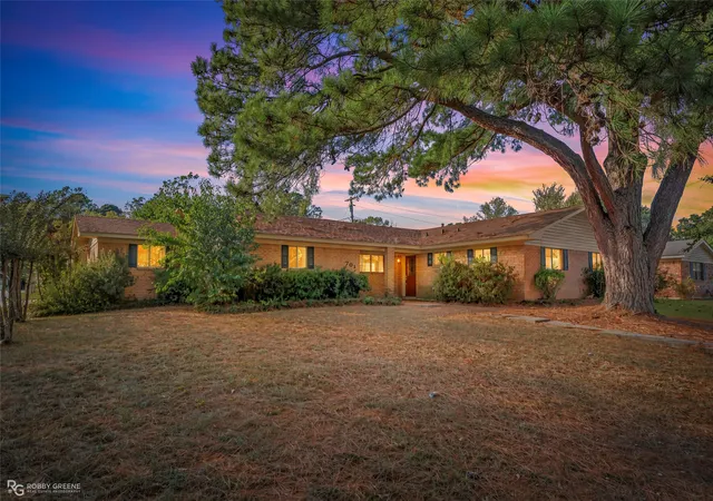 Single family home for sale at 701 Nella St, Minden, LA 71055 | MLS# 21389577