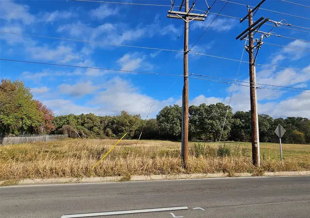 Land for sale at 7609 John T White Rd, Fort Worth, TX 76120 | MLS# 21390637