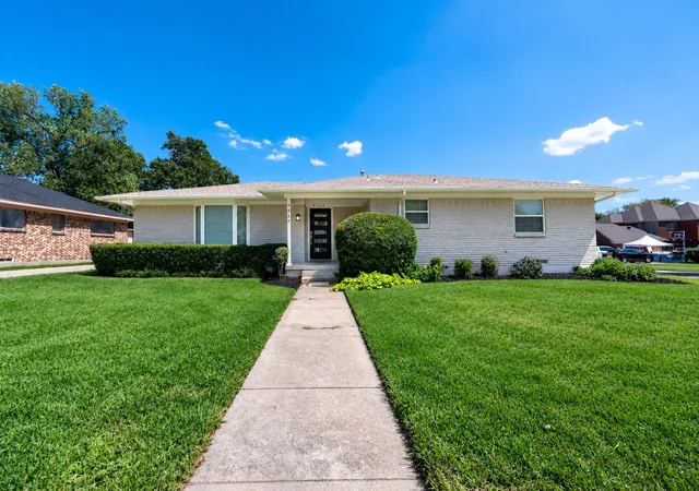 Photo 1 of Single family home for sale at 4322 Ashville Dr, Garland, TX 75041 | MLS# 21390837 | Listing updated on 2026-10-22