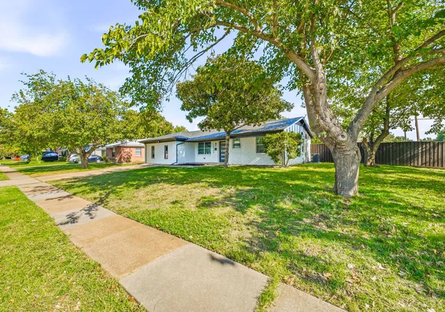 Photo 3 of Single family home for sale at 13706 Janwood Ln, Dallas, TX 75234 | MLS# 21392139 | Listing updated on 2026-10-19
