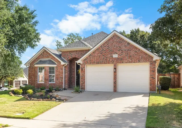 Photo 3 of Single family home for sale at 8200 Watson Rd, Lantana, TX 76226 | MLS# 21392105 | Listing updated on 2026-10-20