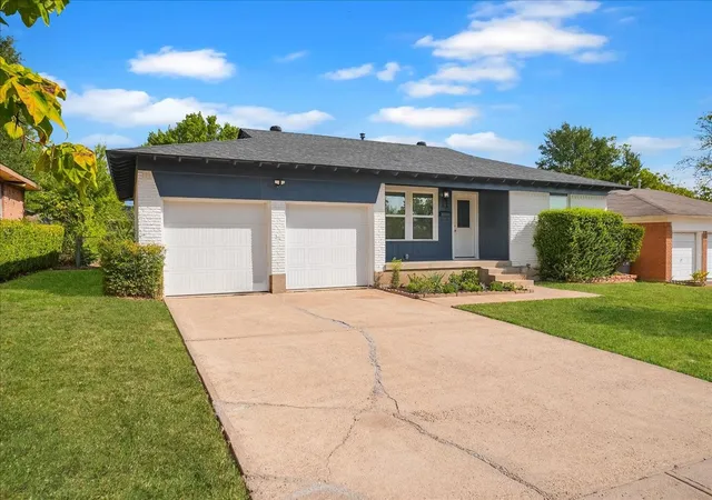 Photo 1 of Single family home for sale at 1445 Caravan Trl, Dallas, TX 75241 | MLS# 21391990 | Listing updated on 2026-10-22