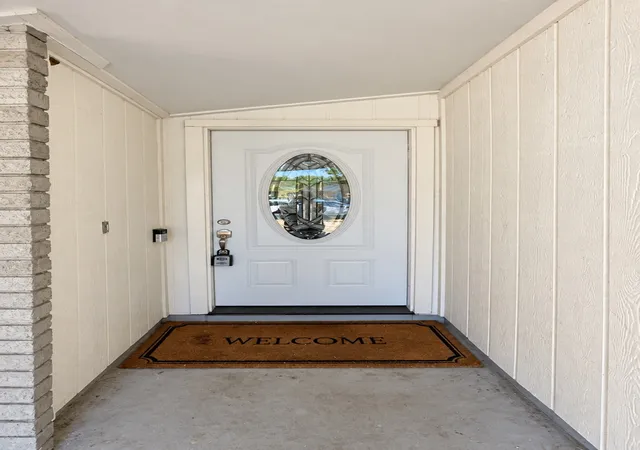 Photo 3 of Sale Pending at 8508 Londonderry Ln, Dallas, TX 75228 | MLS# 21393618 | Listing updated on 2026-10-20