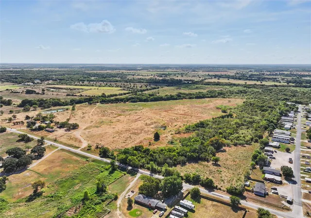 Photo 1 of Land for sale at 0 W Park Row Blvd #1, Corsicana, TX 75110 | MLS# 21394475 | Listing updated on 2026-10-20