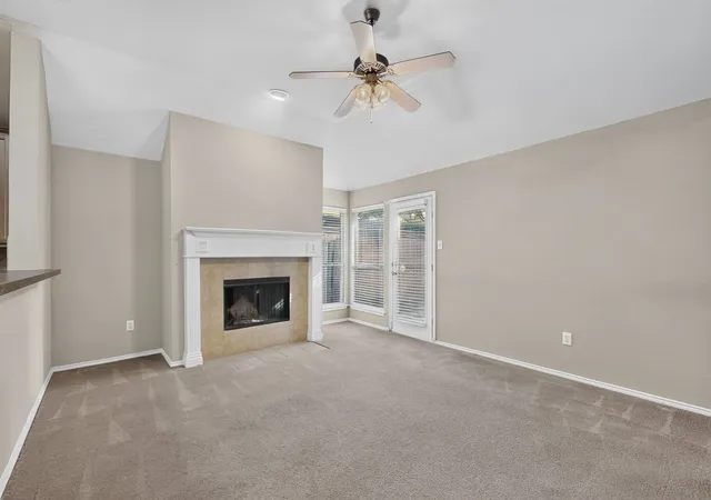 Photo 3 of Single family home for sale at 2954 Cowboy Dr, Dallas, TX 75237 | MLS# 21381640 | Listing updated on 2026-10-19