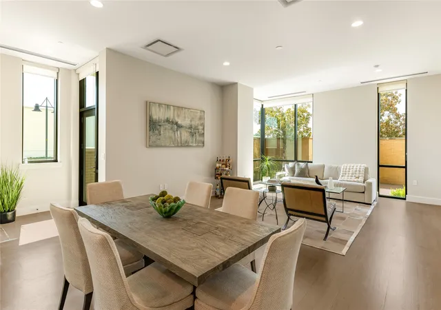 Condo for sale at 5656 N Central Expy #103, Dallas, TX 75206 | MLS# 21395039