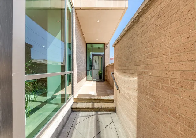 Photo 1 of Condo for sale at 5656 N Central Expy #103, Dallas, TX 75206 | MLS# 21395039 | Listing updated on 2026-10-20