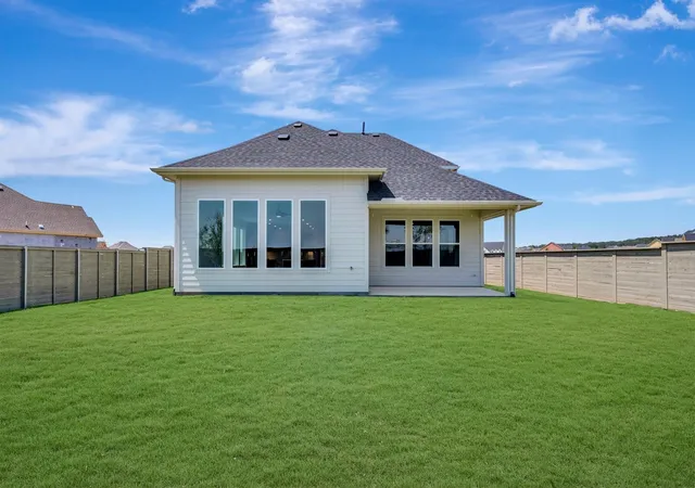 Photo 4 of Single family home for sale at 8001 Autumn Sage Trl, Denton, TX 76207 | MLS# 21395527 | Listing updated on 2026-10-29