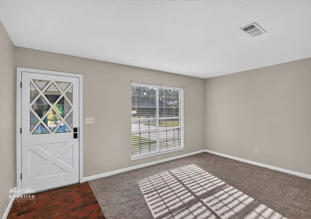 Photo 1 of Sale Pending at 9380 Delores Dr, Shreveport, LA 71118 | MLS# 21396241 | Listing updated on 2026-10-20