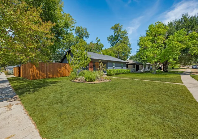 Photo 3 of Single family home for sale at 8619 Westglen Dr, Dallas, TX 75228 | MLS# 21396865 | Listing updated on 2026-10-20