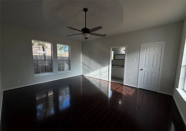 Photo 3 of Sale Pending at 4519 Marcell Ave, Dallas, TX 75211 | MLS# 21398280 | Listing updated on 2026-10-21