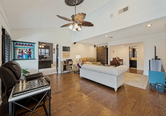 Photo 3 of Condo for sale at 10209 Regal Oaks Dr #211, Dallas, TX 75230 | MLS# 21396072 | Listing updated on 2026-10-20