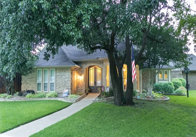 Photo 1 of Sale Pending at 4009 Wilshire Ct, Plano, TX 75023 | MLS# 21399576 | Listing updated on 2026-10-22