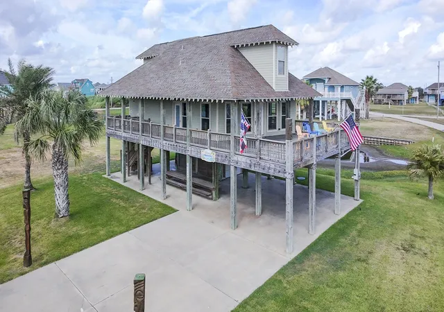 Single family home for sale at 2009 Lakeview, Crystal Beach, TX 77650 | MLS# 21400599